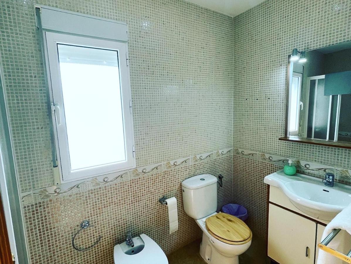 Apartamentos Colon Pondos Linares (Jaen) Exteriör bild