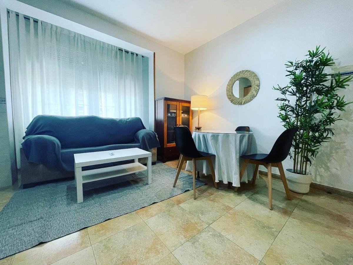 Apartamentos Colon Pondos Linares (Jaen) Exteriör bild