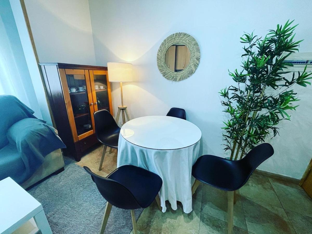 Apartamentos Colon Pondos Linares (Jaen) Exteriör bild