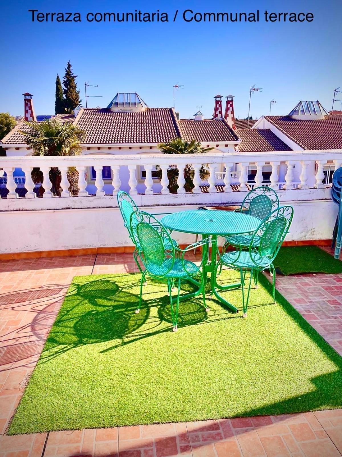 Apartamentos Colon Pondos Linares (Jaen) Exteriör bild